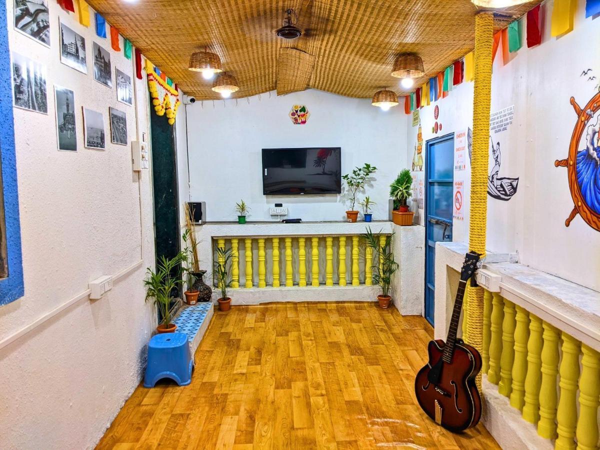 Awaara Backpackers Hostel, Алибаг Екстериор снимка