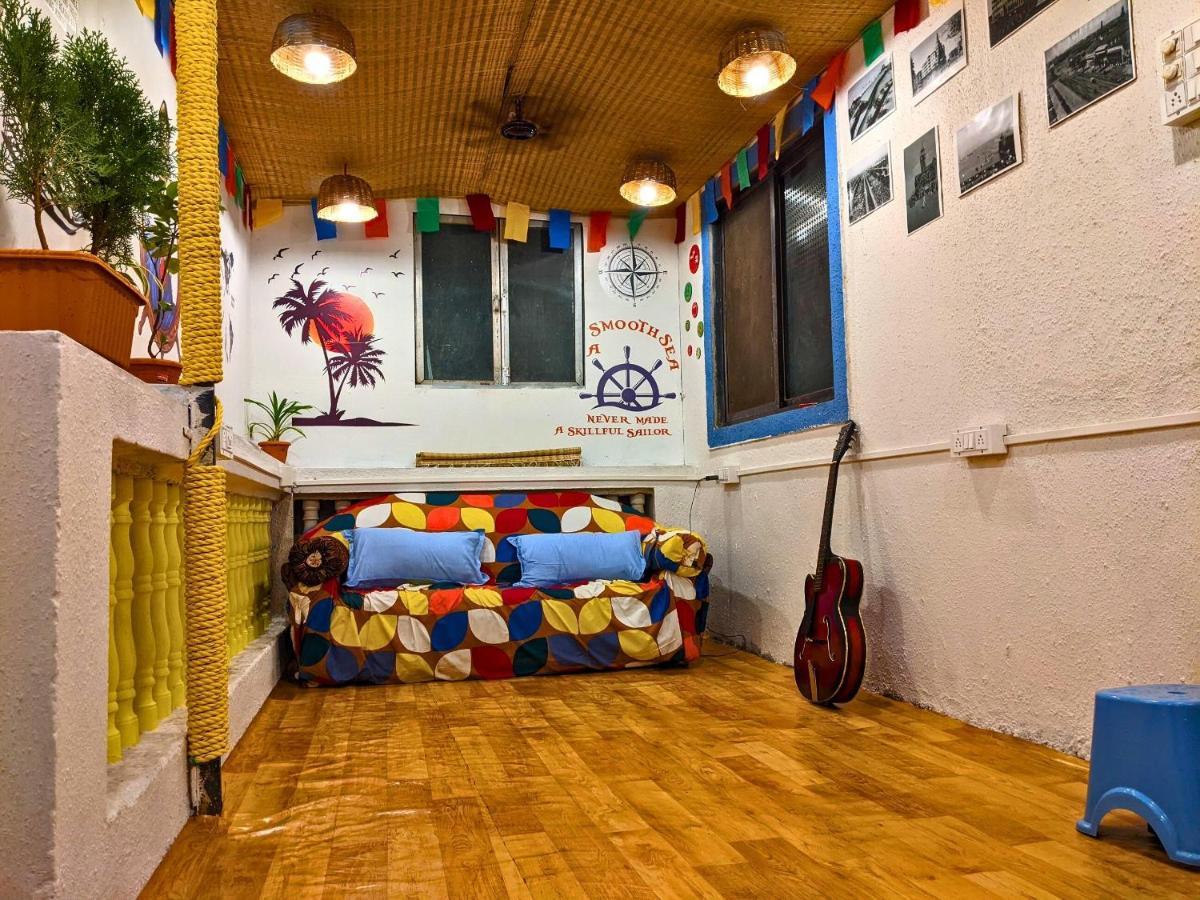 Awaara Backpackers Hostel, Алибаг Екстериор снимка