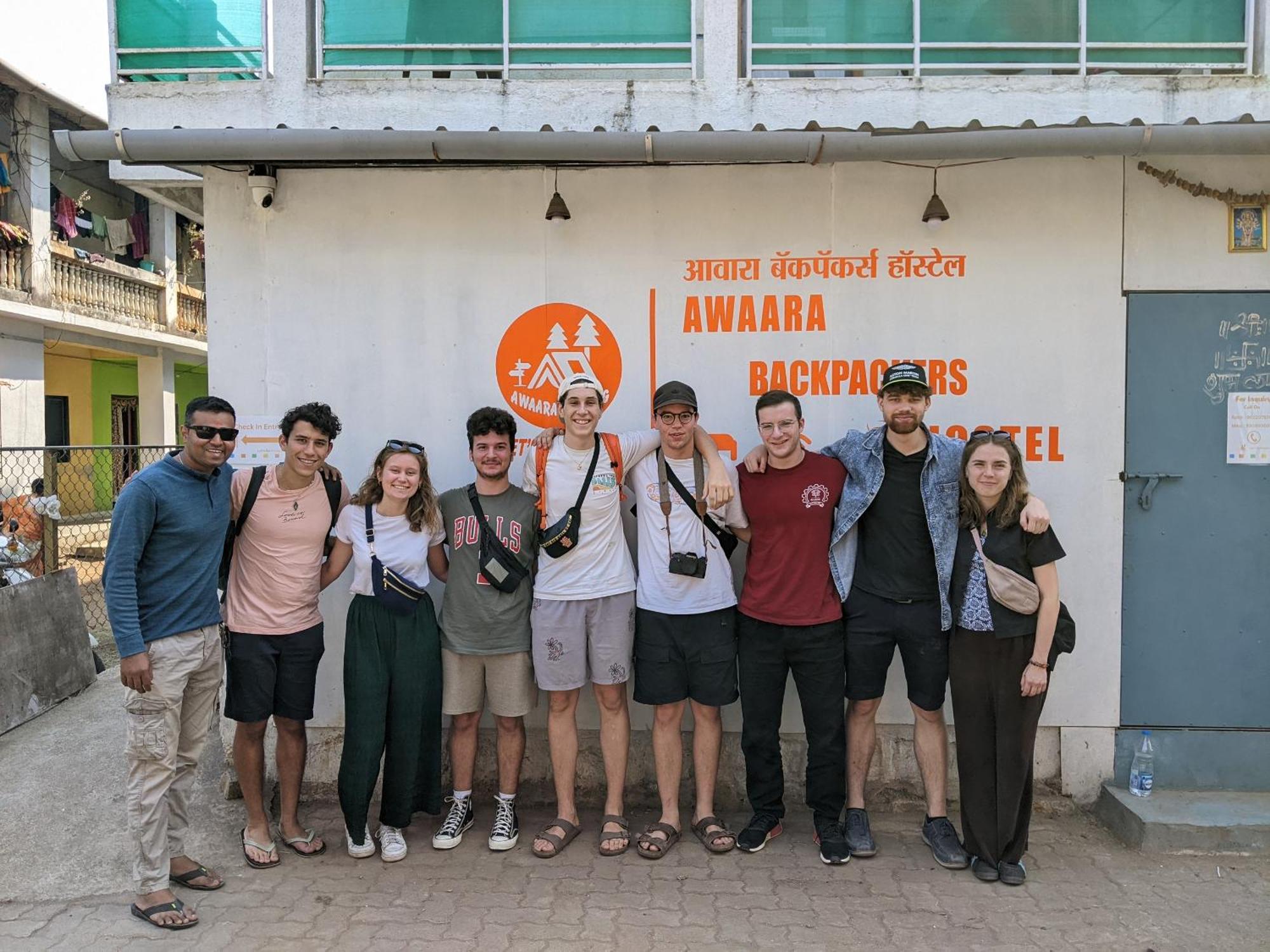 Awaara Backpackers Hostel, Алибаг Екстериор снимка